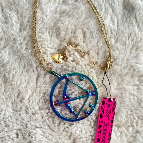 BETSEY JOHNSON Two-Tone Multi-Stone Sagittarius Zodiac Pendant Necklace NWT - Picture 5 of 16